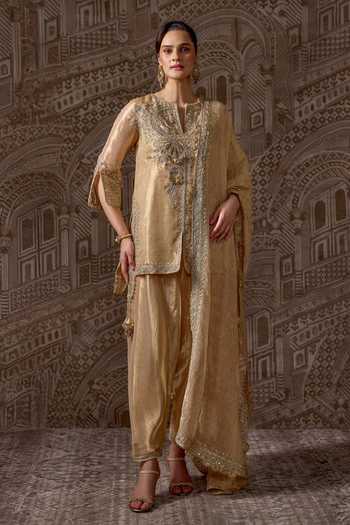 Ridhi Mehra Goldbound Embroidered Kurta Set 
