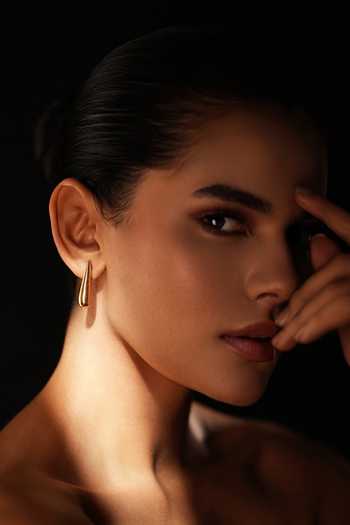Varnika Arora Still Motion Drop Earrings 