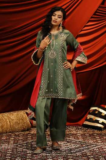 Nikunj By Niidhi Bajaj Lajo Silk Embroidered Kurta Salwar Set 