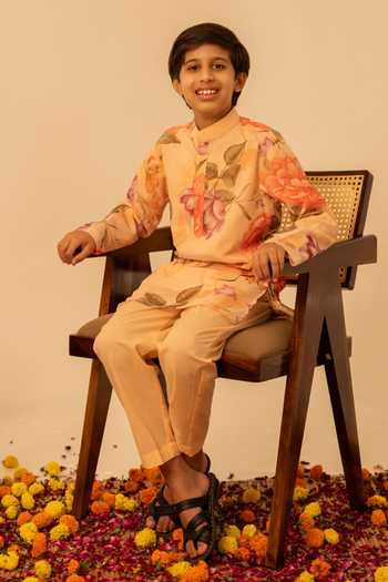 Pomcha Jaipur Floral Print Kurta Set 