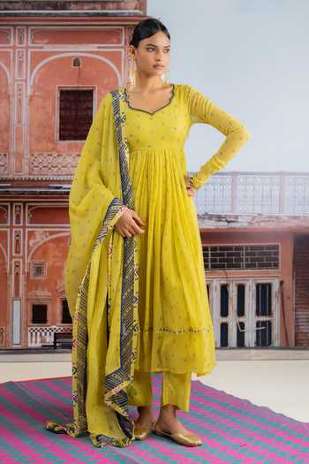 BAISE GABA Kairi Noor Embroidered Anarkali Set