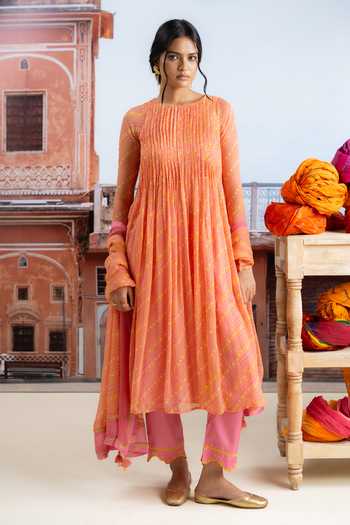 BAISE GABA Lehrika Printed Kurta Set 