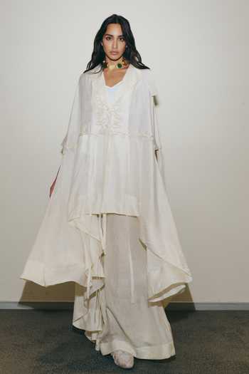 AK-OK Border Embroidered Cape Skirt Set