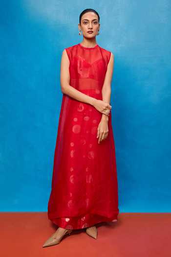 Ekaya Banaras Handwoven Banarasi Silk Kurta & Pant Set 