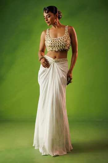 Kisakshi Jaipur Embroidered Blouse & Skirt Set 