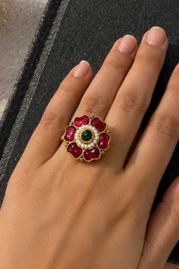 Prestones Floral Embellished Ring