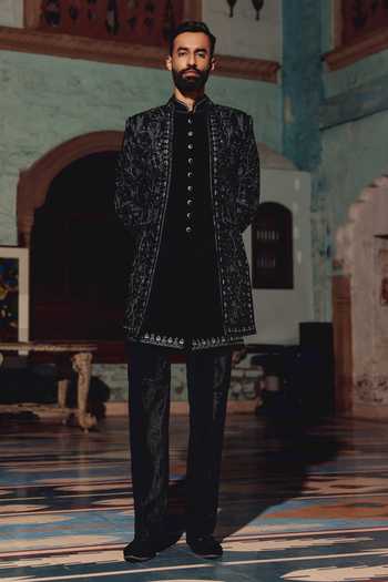 AMIT BEHKI Hand Embroidered Sherwani Set 