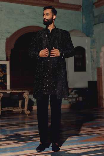 AMIT BEHKI Hand Embroidered Kurta Set With Jacket 