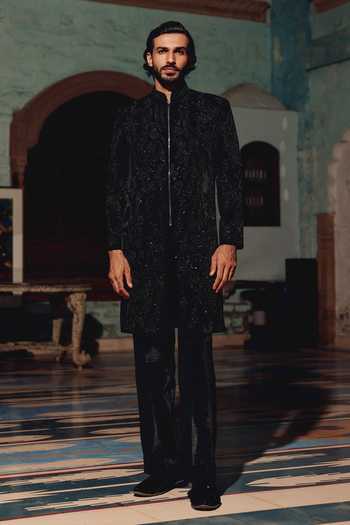 AMIT BEHKI Embroidered Kurta Set With Jacket 