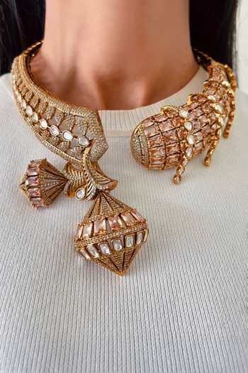 Prerto Elara Open Front Necklace Set 