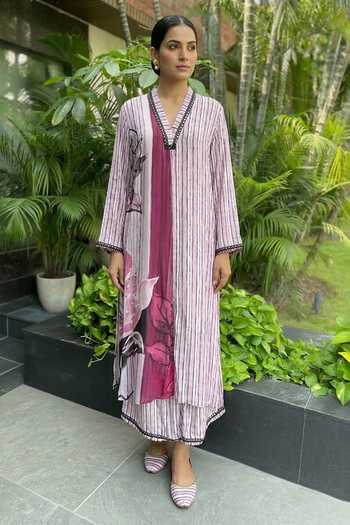Ajiesh Oberoi Pinstripe Print Kurta & Pant Set