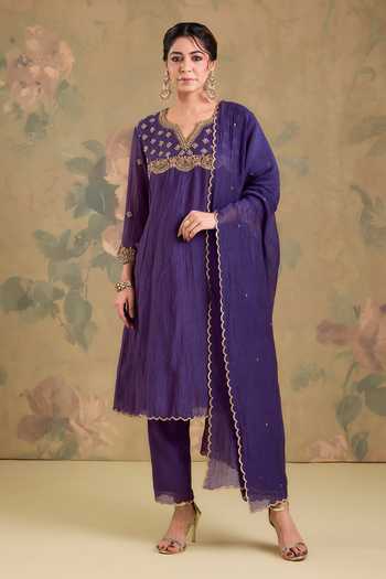 Studio A Embroidered Kurta Set 