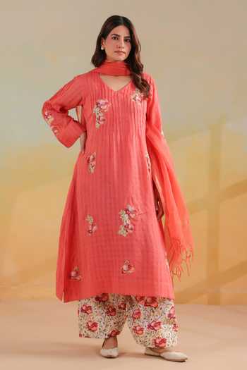 Anshu Wadhwa Applique Embroidered A Line Kurta Set 