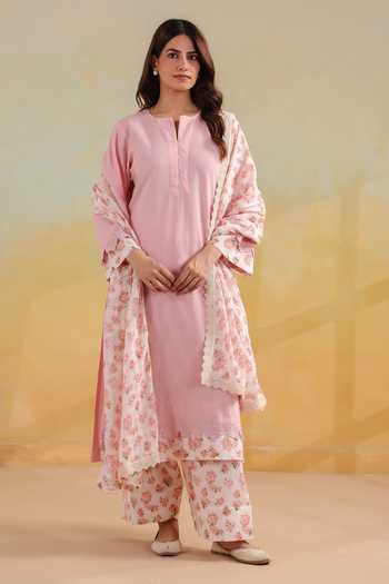 Anshu Wadhwa Plain Cotton Kurta Set With Printed Dupatta 