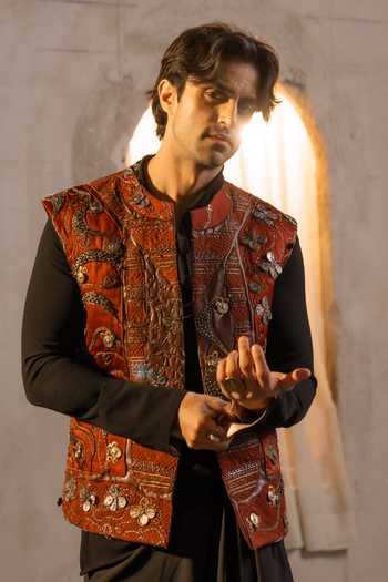 Jatin Malik Sun Dune Embroidered Jacket 