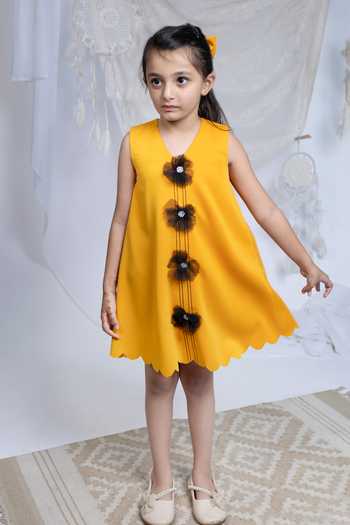 Label Kiaa Scallop Bordered Dress 
