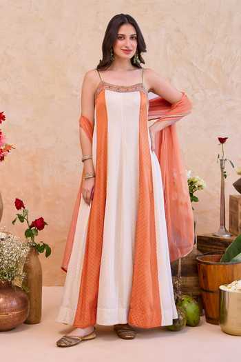 Taro Aarohi Colorblock Kurta Set