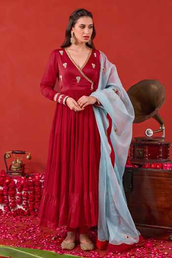 Taro Ruhani Embroidered Anarkali Set