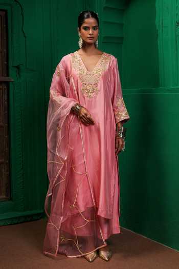 Charu Makkar Reena Zardozi Work Kurta Set 
