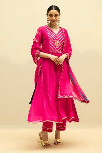 AM by Anita Mittal Jhoomar Cotton Embroidered Kurta Set 
