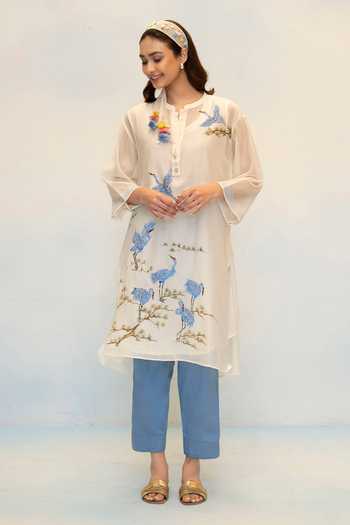 AM by Anita Mittal Rosh Floral Hand Painted Kurta With Pant 