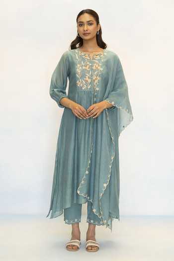 AM By Anita Mittal Noorani Embroidered A Line Kurta & Pant Set 