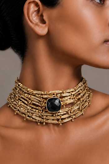 House Of Tuhina Gaya Centre Embellished Choker Necklace
