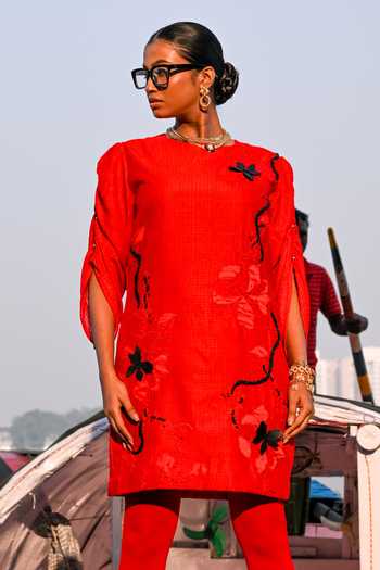 The Dramebaaz CO Crimson Current Short Dress 