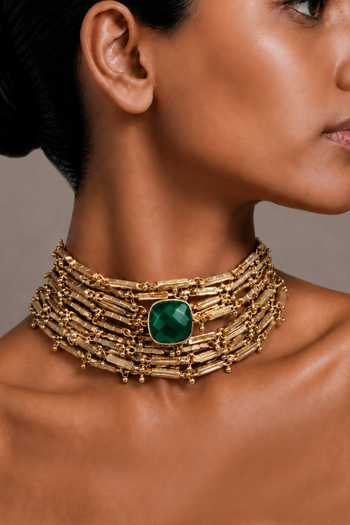 House Of Tuhina Gaya Embellished Centre Choker Necklace