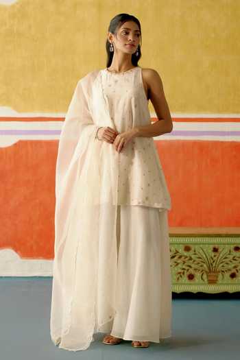 KAPAAS Kanak Sleeveless Kurta Sharara Set 