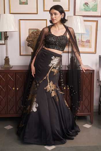 Meenagurnam Jacquard Embroidered Lehenga Set 
