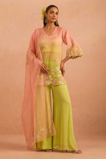 Tarini Vij Lehernaz Embroidered Kurta Set 