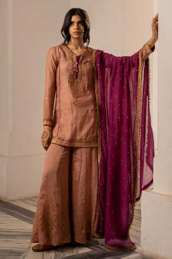 Nimbu Mirchi Chaand Embroidered Kurta Palazzo Set 