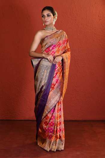 Vishwa By Pinki Sinha Woven Saree With Running Blouse 