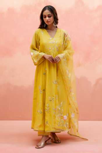 AM by Anita Mittal Pari Cotton Embroidered Anarkali Set 