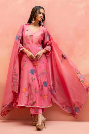 AM by Anita Mittal Falak Mul Chanderi Embroidered Anarkali Set 