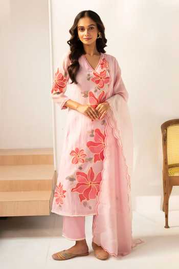 AM by Anita Mittal Zoya Cotton Embroidered Kurta Set 