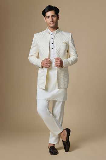 SPRING BREAK Ivory Embroidered Bandhagal Set 
