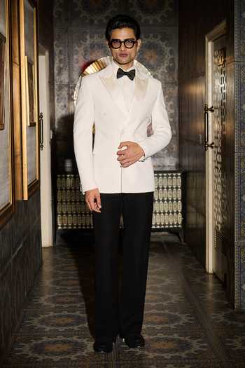 Contrast By Parth Ivory Arc Embroidered Tuxedo Set