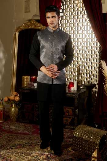 Contrast By Parth Halo Embroidered Nehru Jacket Set