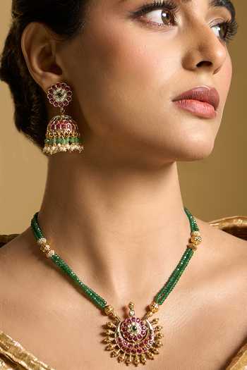 Nazaakat By Samara Singh Stone Studded Pendant Necklace Set 