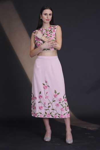 Parneet Gujral Floral Border Embroidered Skirt 