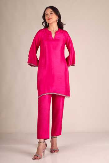 Jhambthreads Border Embellished Kurta & Pant Set 