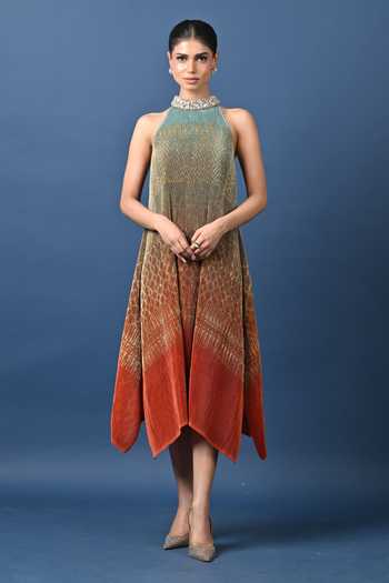 Kiran Uttam Ghosh Embroidered Collar Pleated Tunic