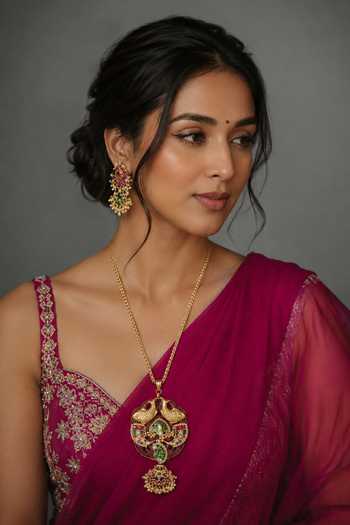 Vivinia By Vidhi Mehra Peacock Carved Pendant Necklace Set