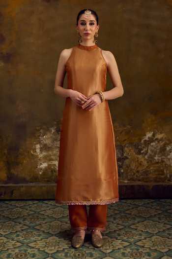 Muskann Kapadiaa Bhairavi Brocade Woven Kurta Set 