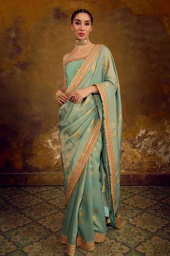 Muskann Kapadiaa Nandi Kanjivaram Tissue Saree