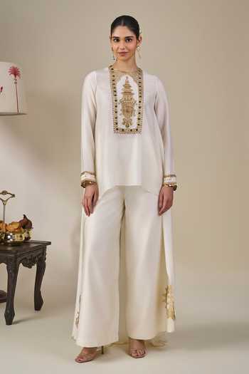 Masaba Kathakali Tales Asymmetric Kurta & Pant Set 