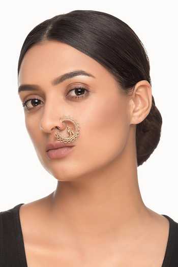 Raabta By Rahul Maahi Geometric Carved Nose Ring 