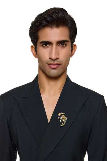 Raabta By Rahul Harp Brooch 